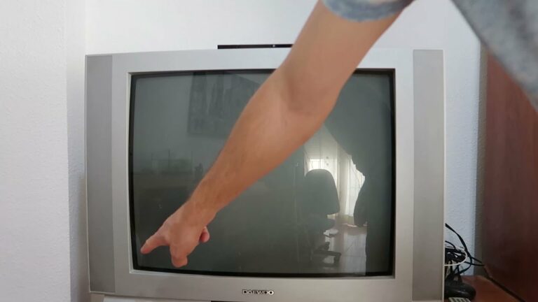 Como se mide las pulgadas de un televisor