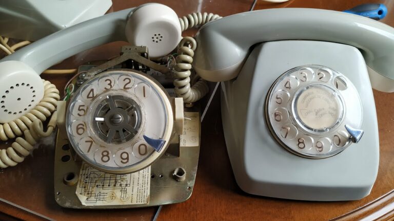 Como conectar telefono antiguo
